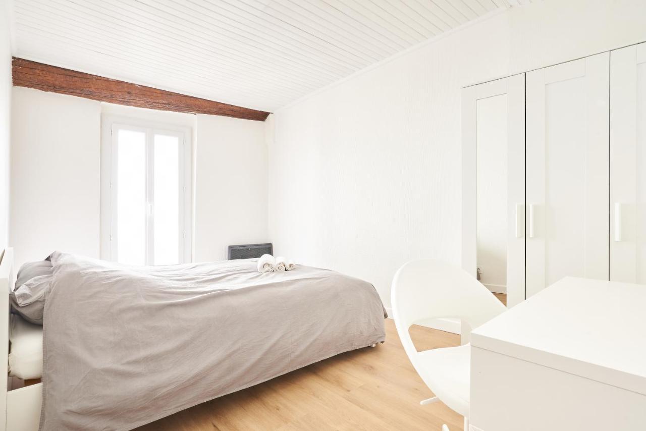 Duplex De Standing En Plein Coeur De Beziers Apartment Exterior photo
